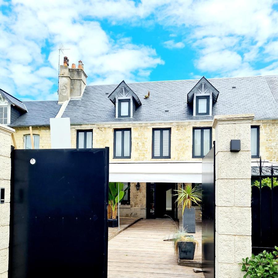 La Dame De Coeur La Maison A L'Oree De Deauville Тук Екстериор снимка