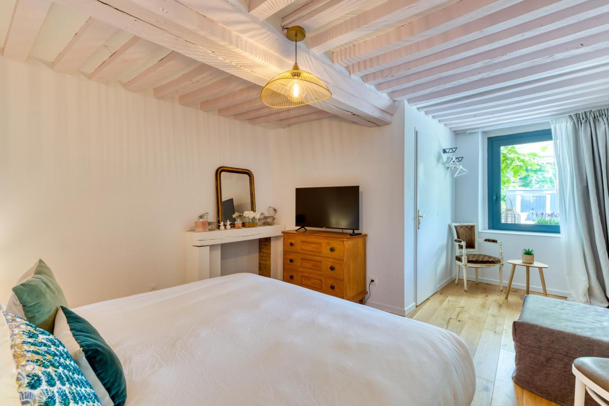 La Dame De Coeur La Maison A L'Oree De Deauville Тук Екстериор снимка